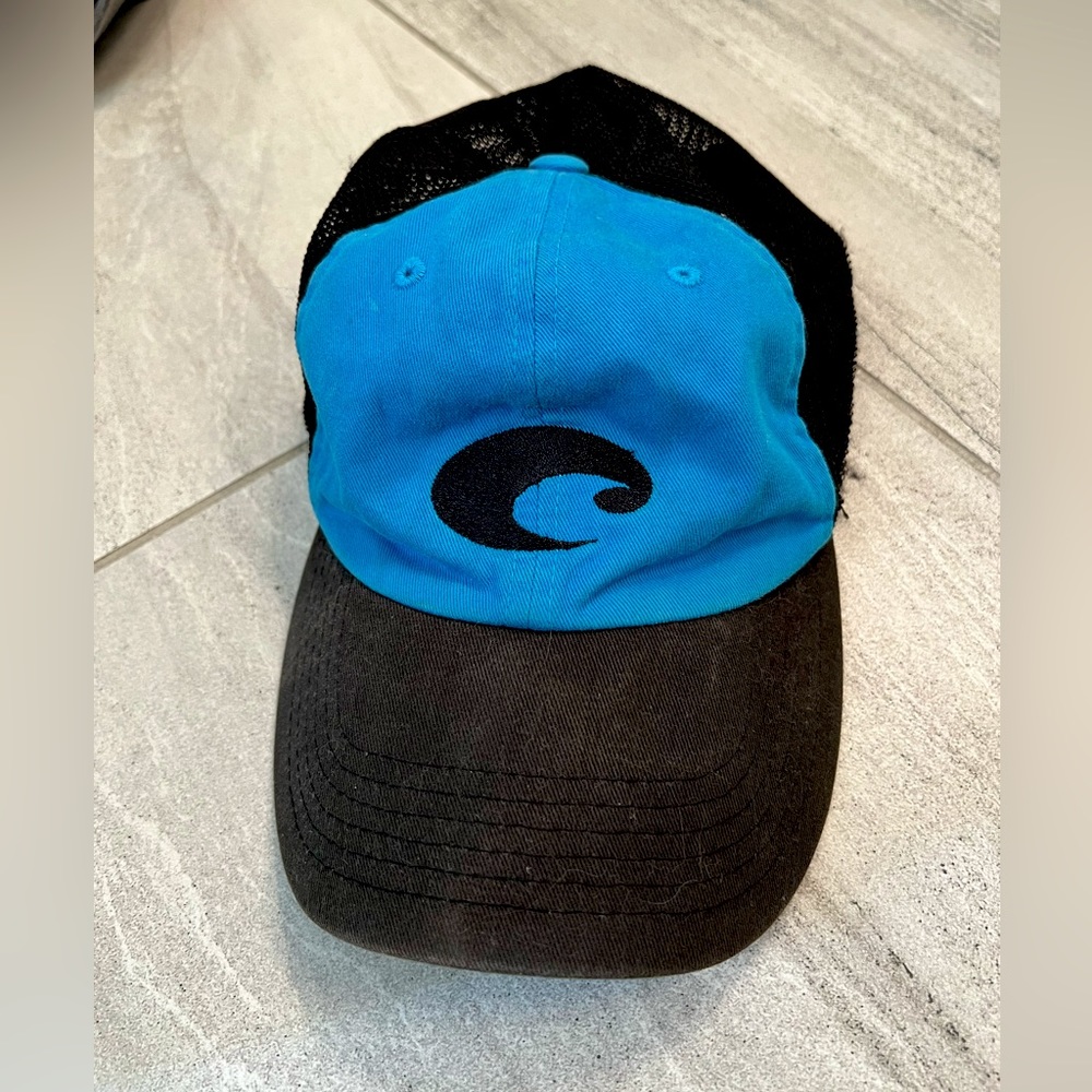 Costa Del Mar Hat, Men’s blue and black cap